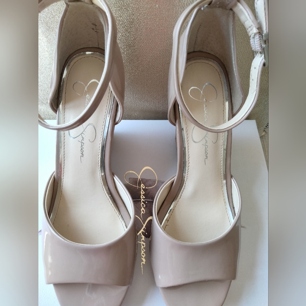 Jessica Simpson Wedge Sandal - Picture 4 of 16